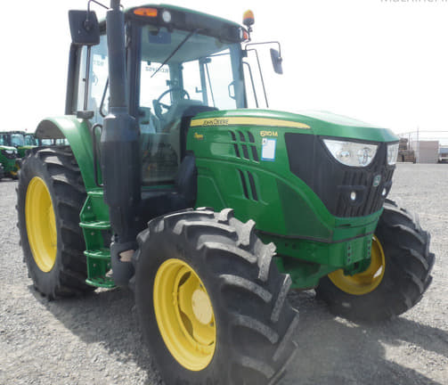Image of John Deere 6110M equipment image 2
