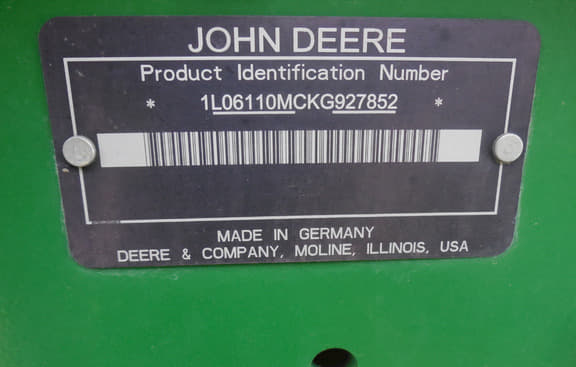 Image of John Deere 6110M equipment image 4