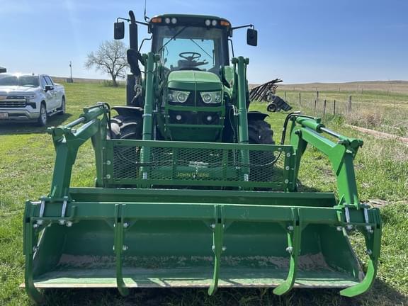 Image of John Deere 6120M equipment image 1
