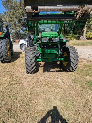 Image of John Deere 6130M equipment image 4