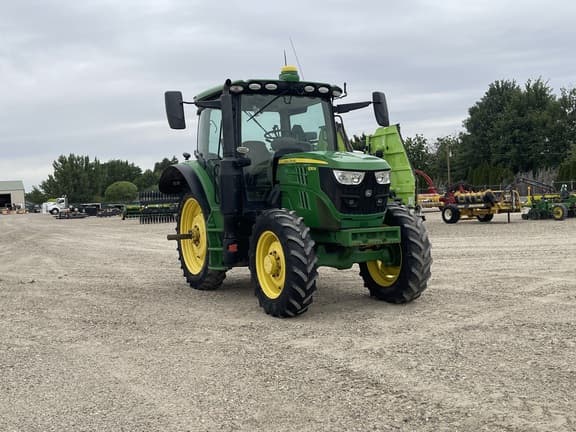 Image of John Deere 6130R equipment image 4