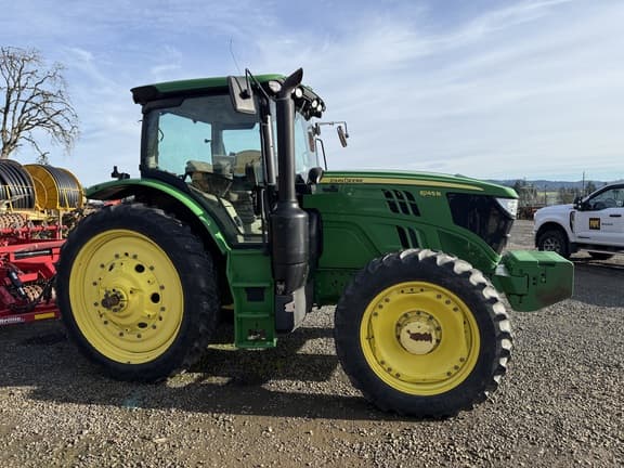 Image of John Deere 6145R equipment image 4