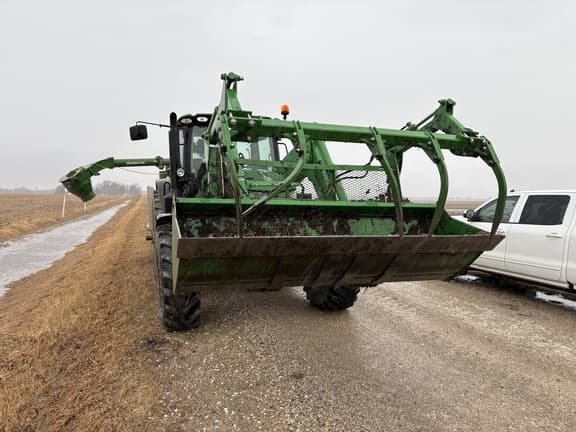 Image of John Deere 6145R equipment image 1