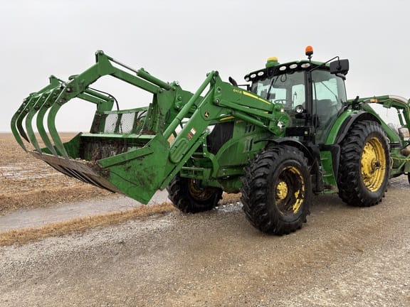 2019 John Deere 6145R Equipment Image0