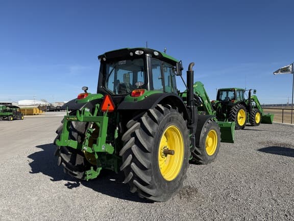 Image of John Deere 6155M equipment image 4