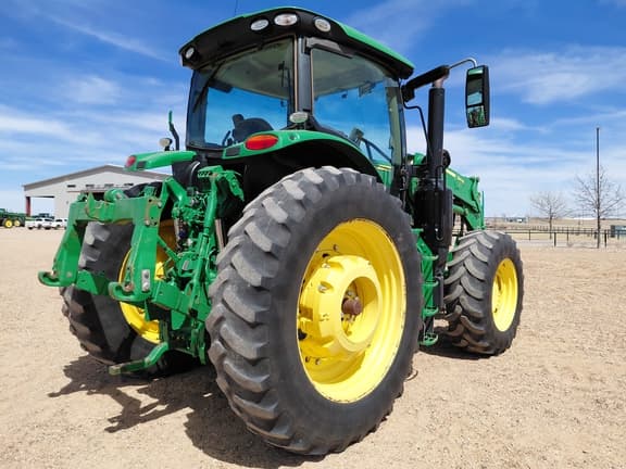Image of John Deere 6175R equipment image 4