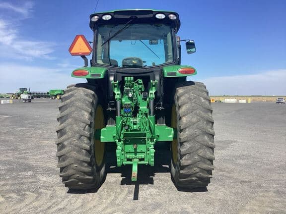 Image of John Deere 6175R equipment image 3