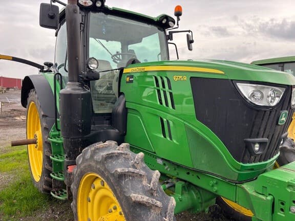 Image of John Deere 6175R equipment image 4