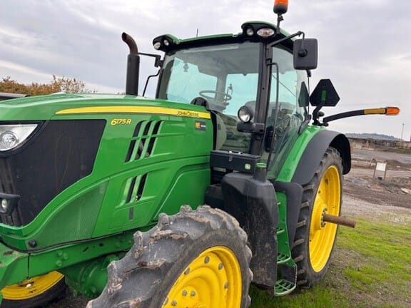 2019 John Deere 6175R Equipment Image0