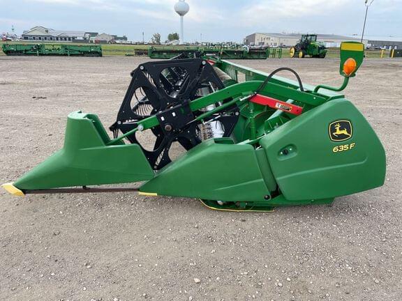 Image of John Deere 635F equipment image 1