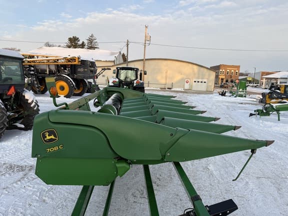 Image of John Deere 708C equipment image 1