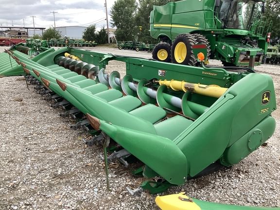2019 John Deere 712C Equipment Image0