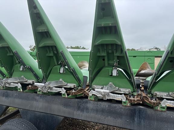 Image of John Deere 712C equipment image 4