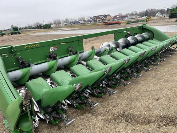 Image of John Deere 712C equipment image 3