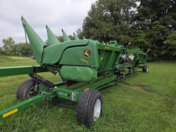 Image of John Deere 712FC Primary image