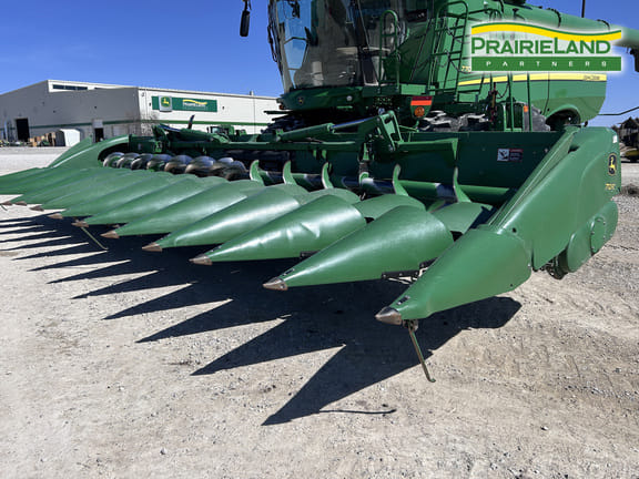 2019 John Deere 712FC Equipment Image0
