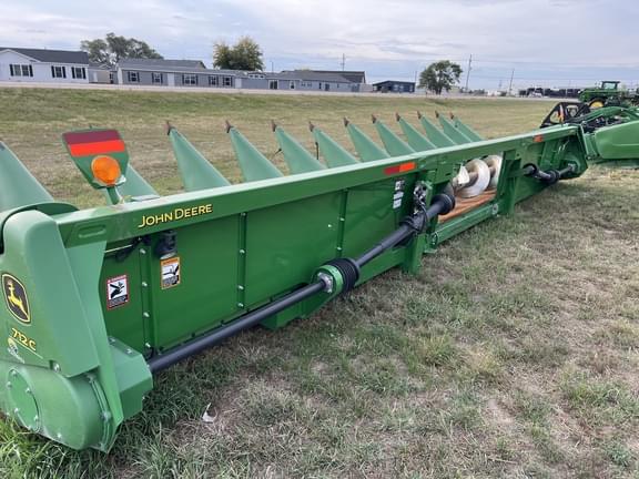 Image of John Deere 712C equipment image 4