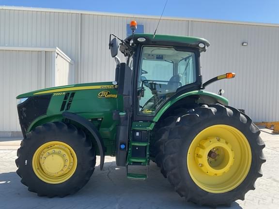 Image of John Deere 7290R equipment image 1