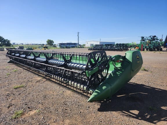 2019 John Deere 735D Equipment Image0