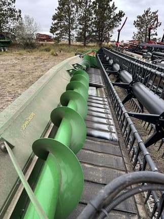 Image of John Deere 735FD equipment image 1