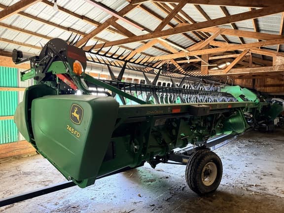 Image of John Deere 745FD equipment image 3