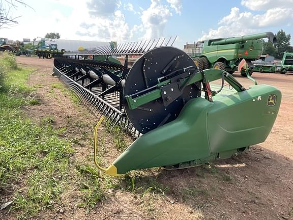Image of John Deere 745FD equipment image 4