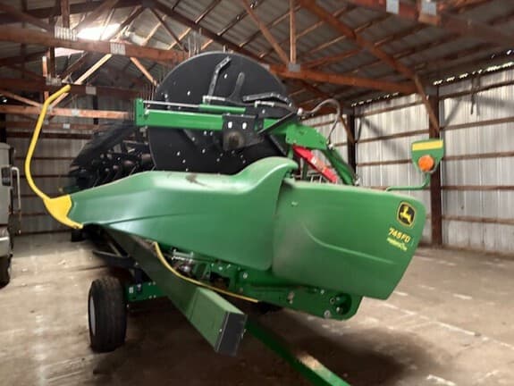Image of John Deere 745FD equipment image 2