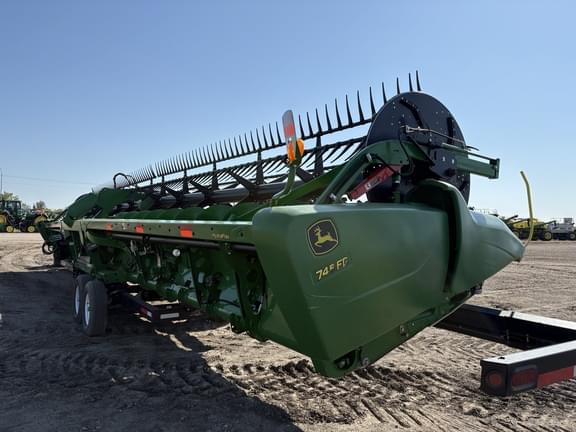 Image of John Deere 745FD equipment image 3