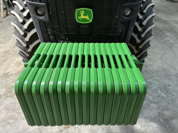 Image of John Deere 8245R equipment image 1