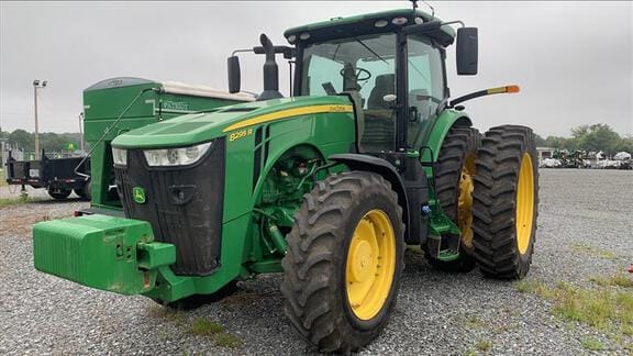 2019 John Deere 8295R Equipment Image0