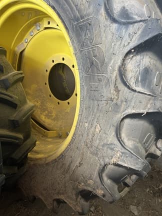 Image of John Deere 8320R equipment image 2