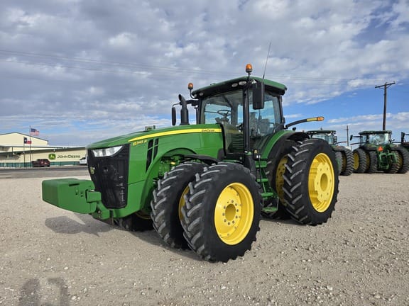 2019 John Deere 8345R Equipment Image0