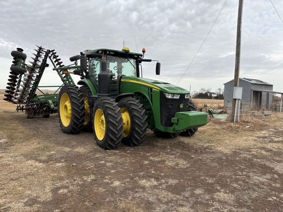 2019 John Deere 8345R Equipment Image0