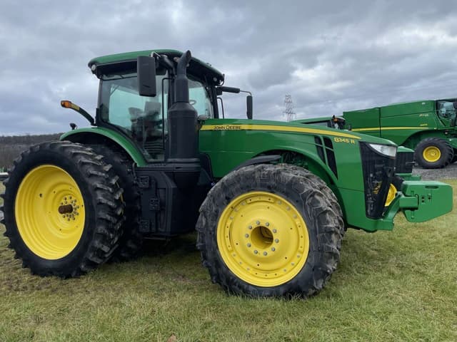 Image of John Deere 8345R equipment image 3