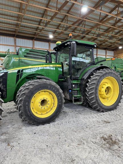 2019 John Deere 8370R Equipment Image0