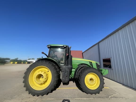 Image of John Deere 8370R Primary image