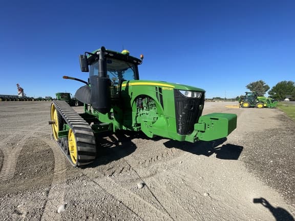 Image of John Deere 8370RT equipment image 1