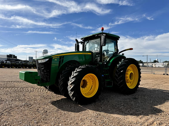 Image of John Deere 8400R Primary image
