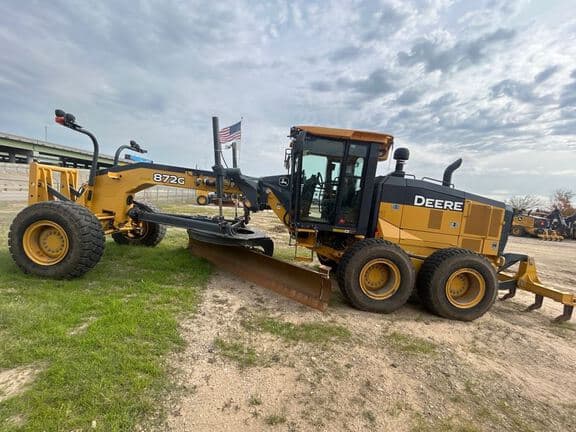 Image of John Deere 872G equipment image 1