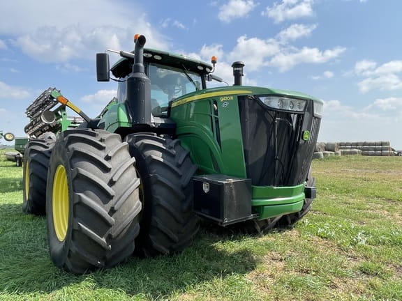 2019 John Deere 9470R Equipment Image0