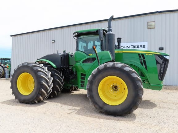 2019 John Deere 9620R Equipment Image0