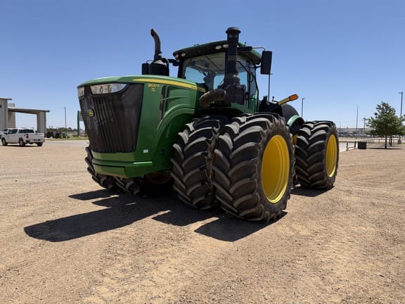 2019 John Deere 9620R Equipment Image0