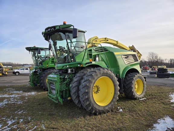 Image of John Deere 9800 equipment image 2