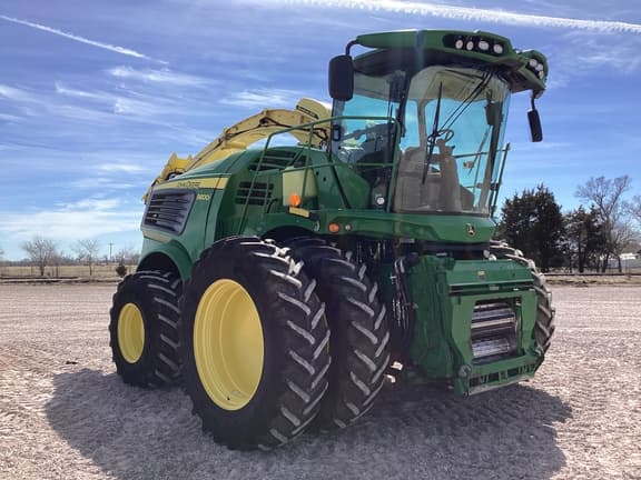 Image of John Deere 9800 equipment image 2