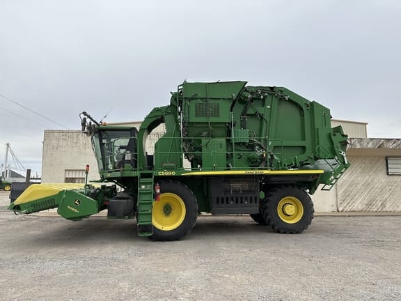 2019 John Deere CS690 Equipment Image0