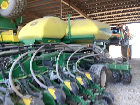 Image of John Deere DB60 Primary image