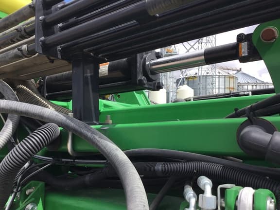 Image of John Deere DB90 equipment image 4