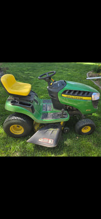 2019 John Deere E110 Equipment Image0