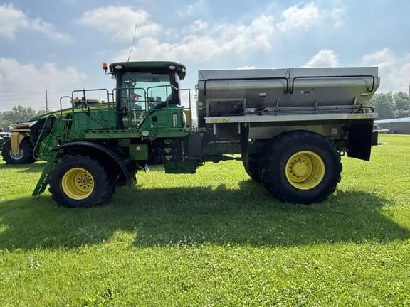 Image of John Deere F4365 equipment image 3