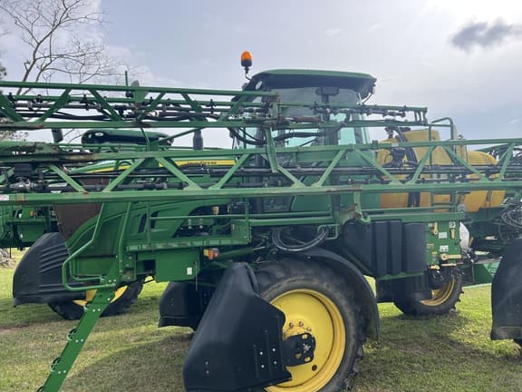 Image of John Deere R4023 equipment image 4